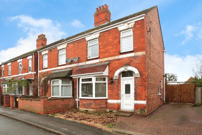 8, St. Margarets Road, PETERBOROUGH photo 2