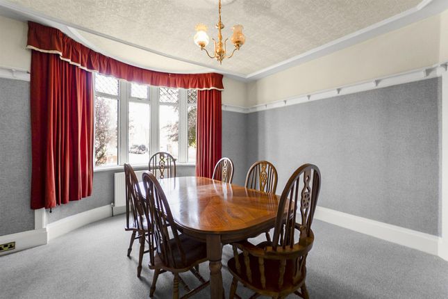 254, Colne Road, Barnoldswick photo 4