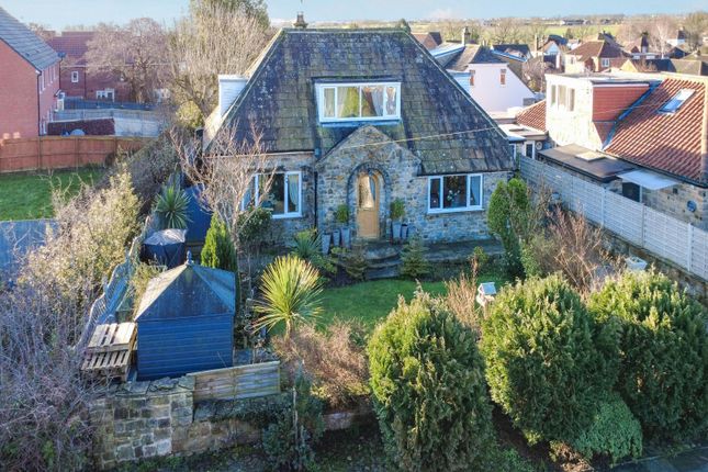 3-bed house on 40, Moor Close, Harrogate, £475,000