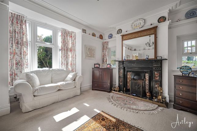 14, West Cross Lane, Swansea photo 4