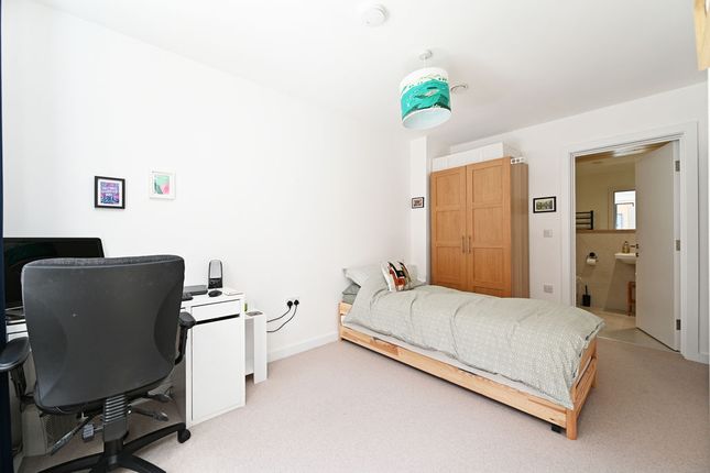 4, Makers Place, Sheffield photo 4