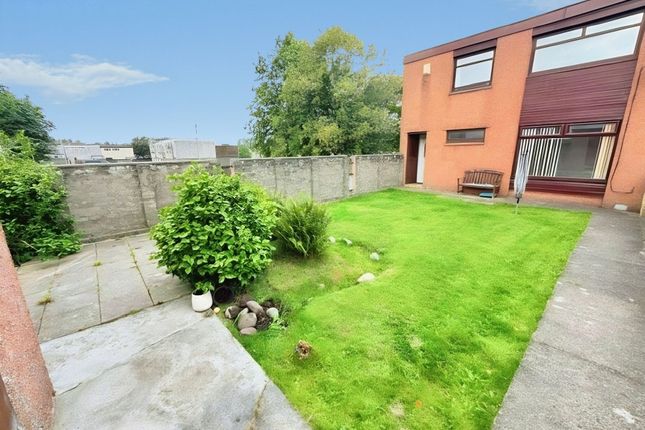 83 Huntly Drive, Glenrothes photo 3