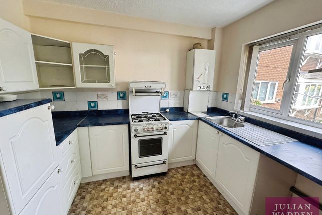 496, Burnage Lane, Manchester photo 2