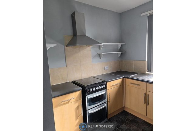 Flat, Greenfield Road Old Swan, Liverpool photo 4