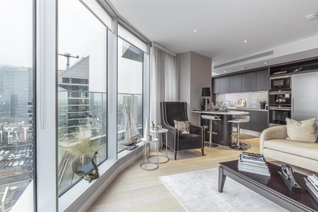 Flat for sale in Charrington Tower, Canary Wharf