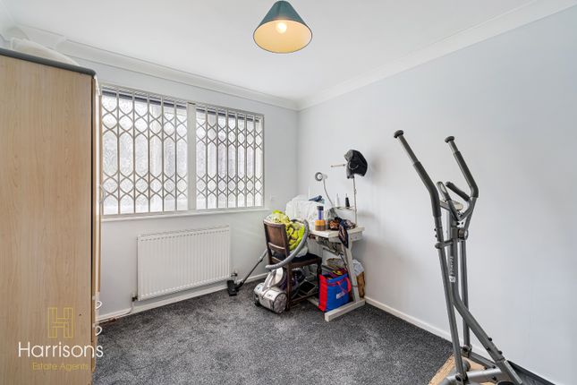 53 Junction Road, Bolton, Lancashire photo 3