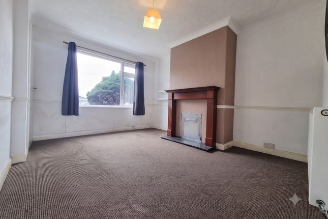 87, Marfleet Avenue, Hull photo 3
