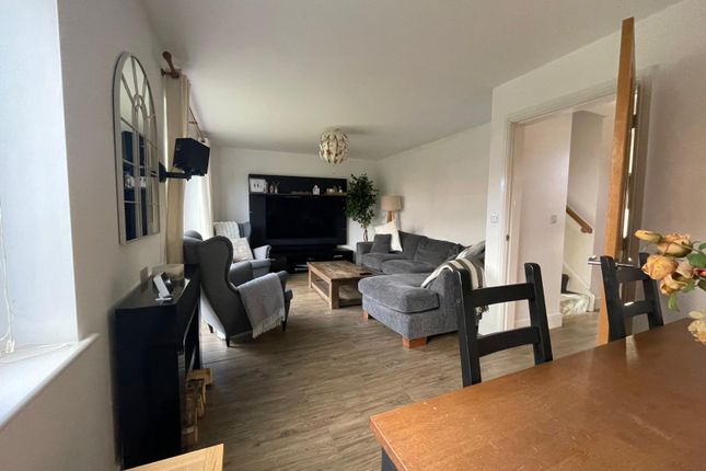 11, Cherwell Croft, Selby photo 4