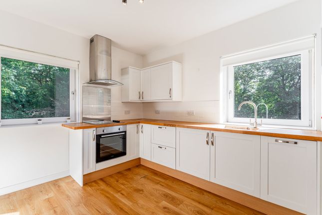 10 Norwood Park, Glasgow photo 3