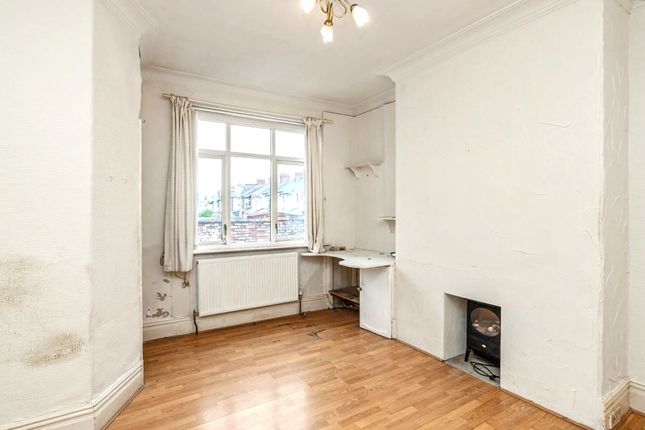 5, Leckhampton Road, Blackpool photo 4