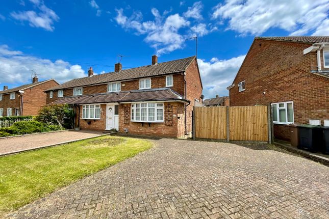 Thumbnail End terrace house for sale in Chesford Road, Luton, Bedfordshire