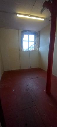 Thumbnail Warehouse to let in Garden Street, Abbey Village, Chorley