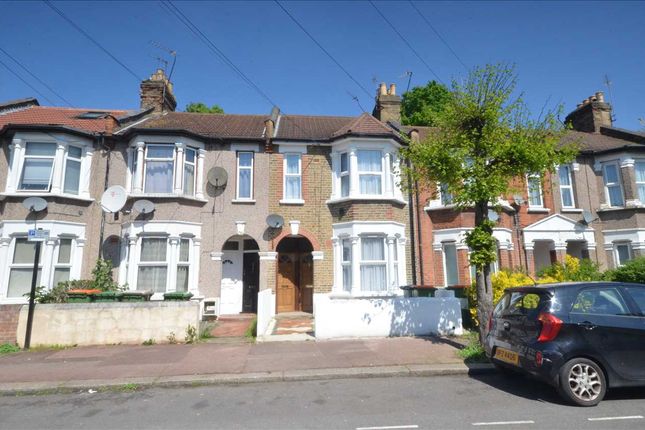 Thumbnail Flat to rent in Sherrard Road, London