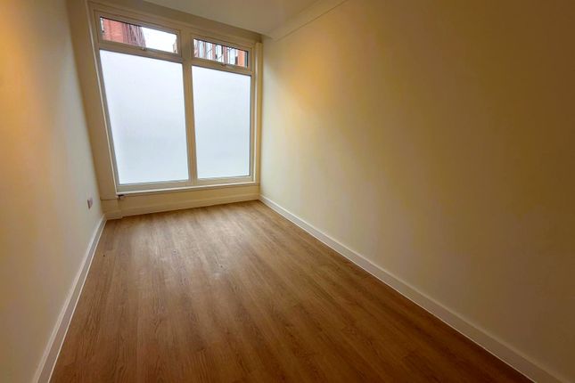 GFL, 4-6 Peterborough Road, London photo 5