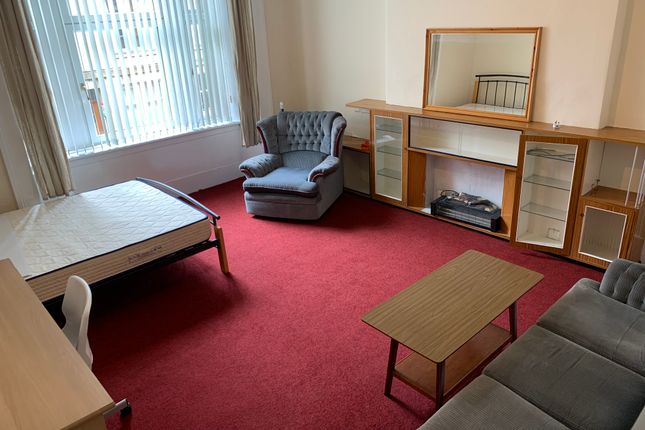 Flat 1/2, 2, Willowbank Crescent, Glasgow photo 4