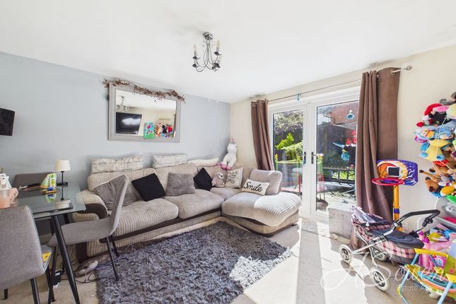 57, Heron Way, Torquay photo 3