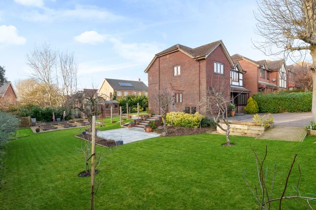 Thumbnail Detached house for sale in Blackberry Close, Clanfield