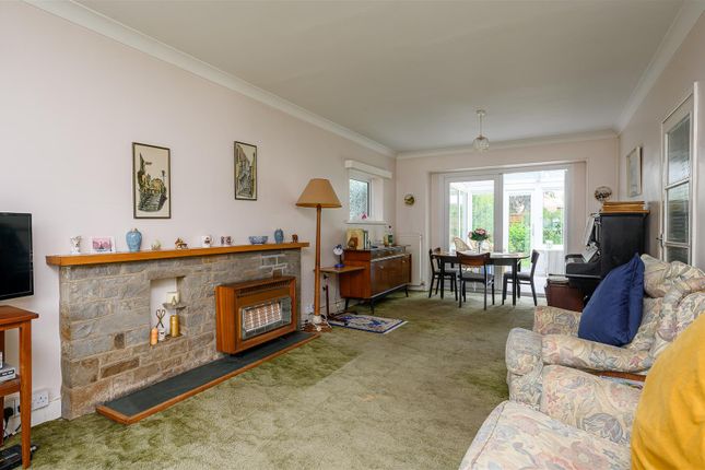 20, Fairway Drive, York photo 4