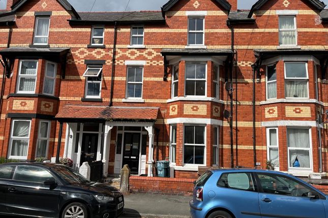 2-bed flat on 37, Greenfield Road, Colwyn Bay, £50,000