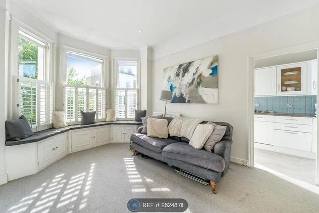 Sitting Room With Bay Window
