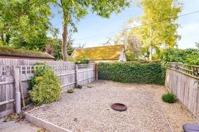 7, Burford Hill Mews, Oxfordshire photo 3