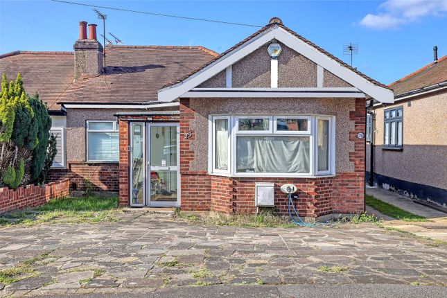 Thumbnail Bungalow for sale in Kensington Drive, Woodford Green, Greater London