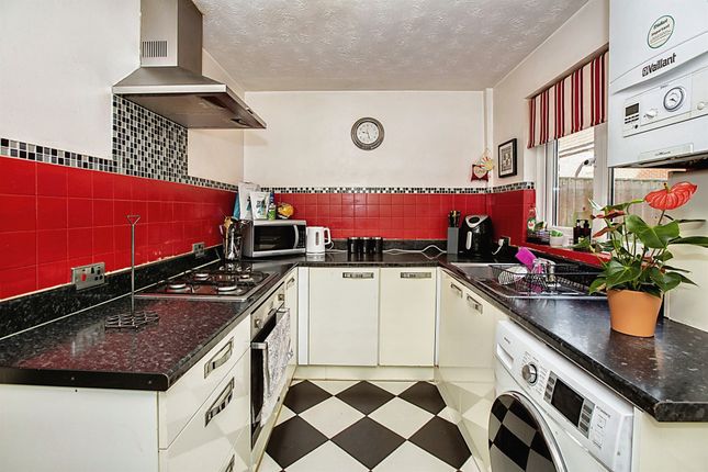 Terraced house for sale in Chardwell Close, London