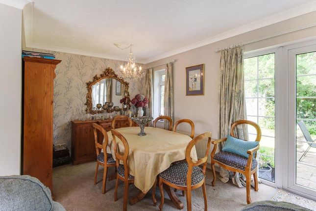 Little Orchard, Back Road, Sandhurst photo 4