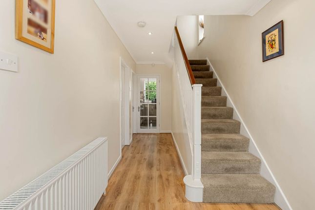 54, Kennedy Avenue, Huddersfield photo 4