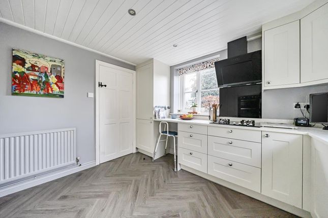 SNAILS HILL COTTAGE, Cusop, Hereford photo 4
