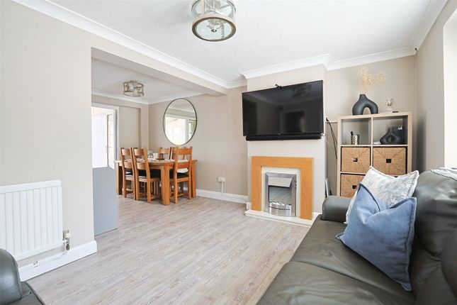 20, Mungo Park Road, Kent photo 4