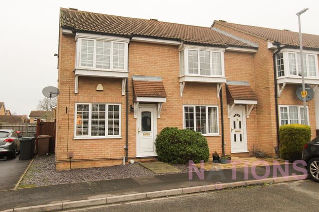 End terrace house for sale in Claverley Green, Luton
