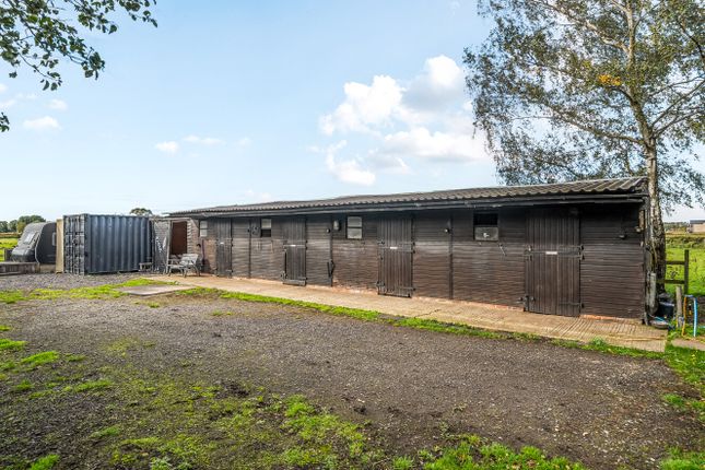 NORTHCROFT FARM, WEST END ROAD, Doncaster photo 4