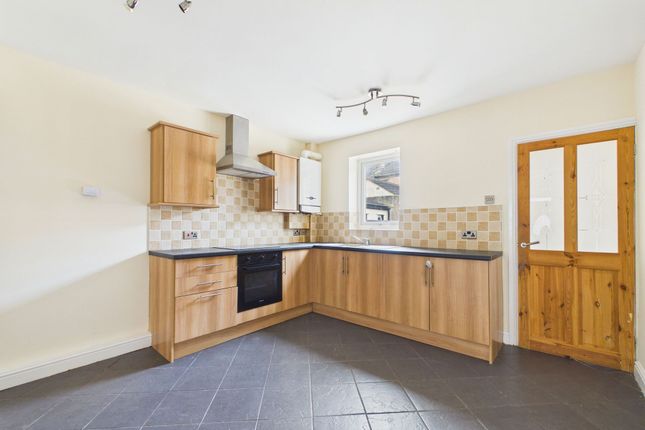 28 Bolton Street, Workington photo 4