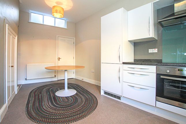 166E, High Street, Newmarket photo 5