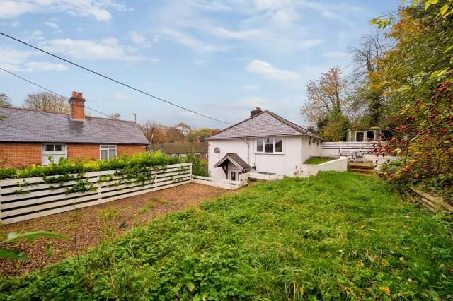3-bed house on 45, Swan Street, Newbury, £450,000