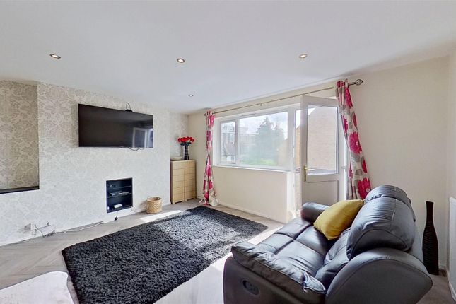 2a, Heathfield Square, London photo 2