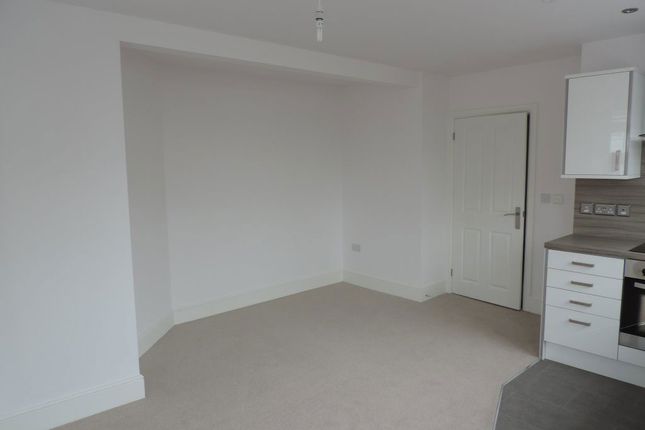 3 Garrick House 76 80, - High Street, Fletton photo 3