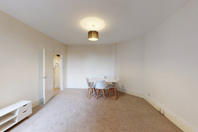 305, Addison House, St John's Wood photo 4