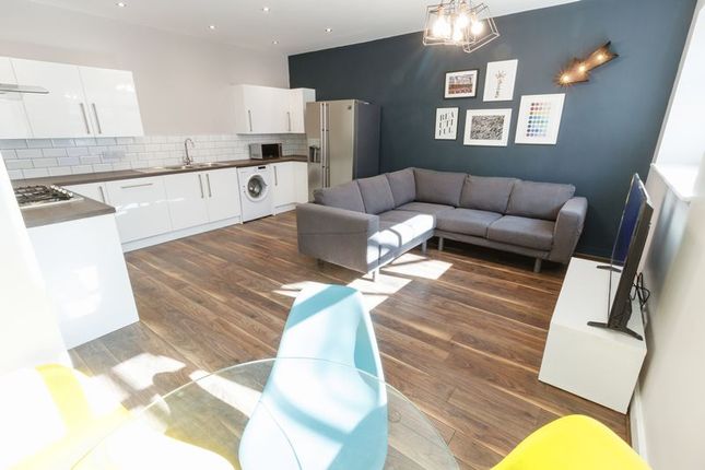 Homes To Let In Liverpool City Centre Rent Property Thumbnail Flat To Rent In Kempston Street Liverpool All Rooms En Suite