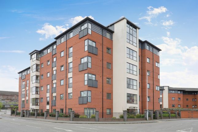Thumbnail Flat for sale in Broad Gauge Way, City Centre, Wolverhampton