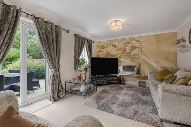 9, Amport Lane Kingsway, Gloucester photo 2