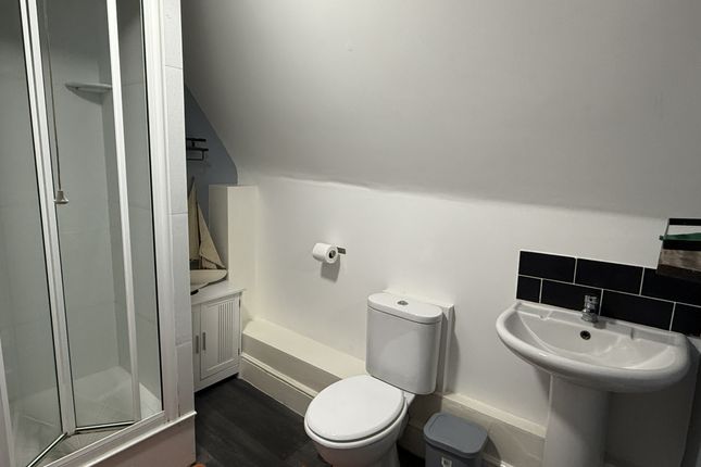 37A, Stafford Road, Wallington photo 4