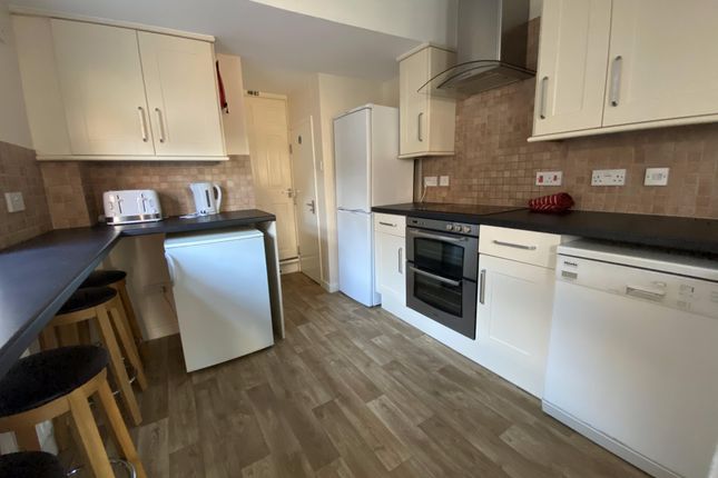 14, Victoria Street, Exeter photo 5