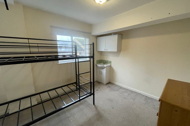 Room 4, 40-43, St Marys Street, Southampton photo 4