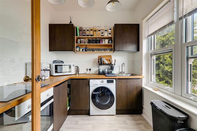Flat 4, 11 Oxford Road, Worthing photo 3