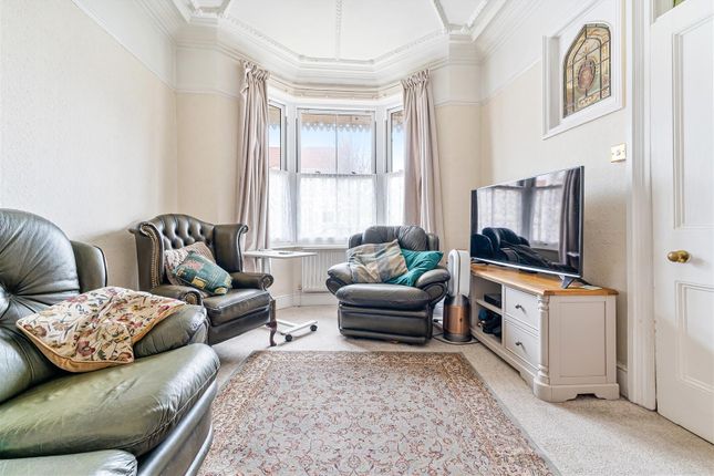 16, Cromer Road, Weston-Super-Mare photo 3