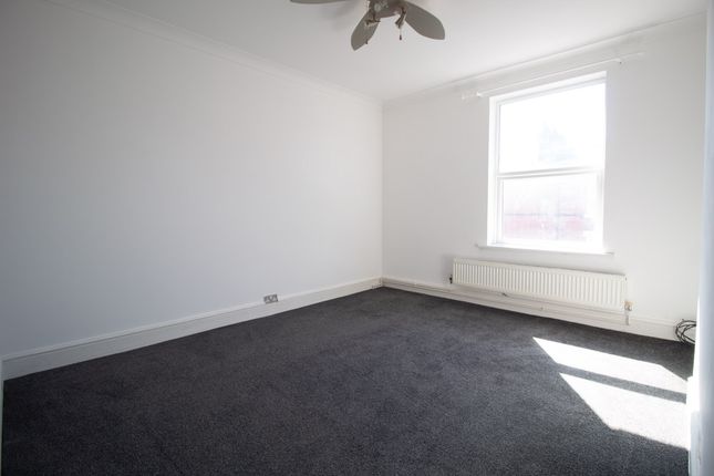 Terraced house to rent in Bathley Street, Nottingham