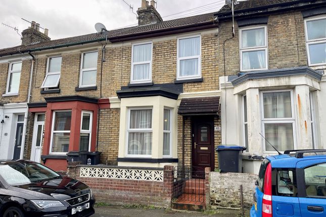 Thumbnail Terraced house to rent in Oswald Road, Dover