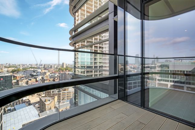 Flat to rent in Principal Tower, Place, London
